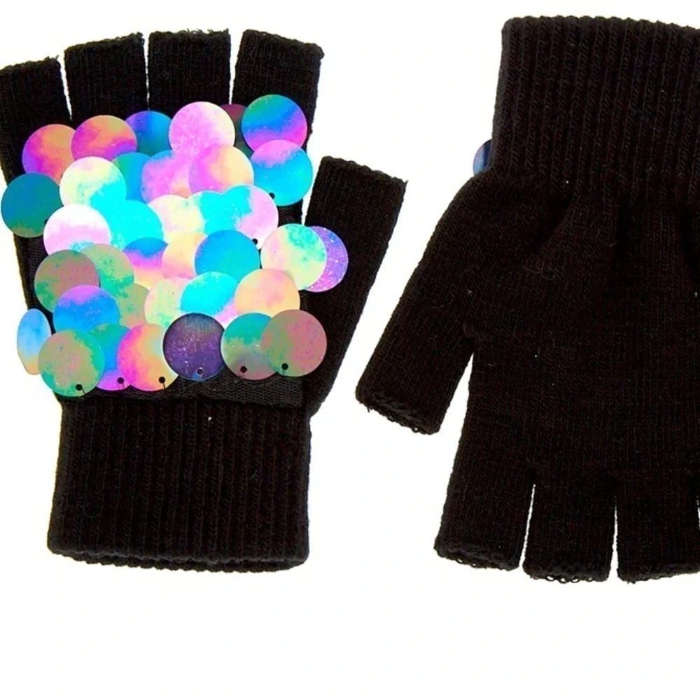 Sequin Beanie and Gloves Set - Picture 5 of 9